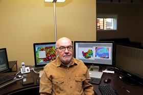 Please click on thumbnail to view larger photo & details.